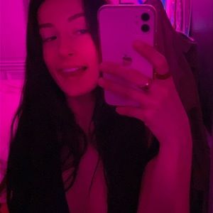 Meet your Posher, Carlyn